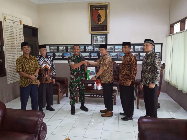 LDII Silaturahim ke Kodim 0809 Kediri