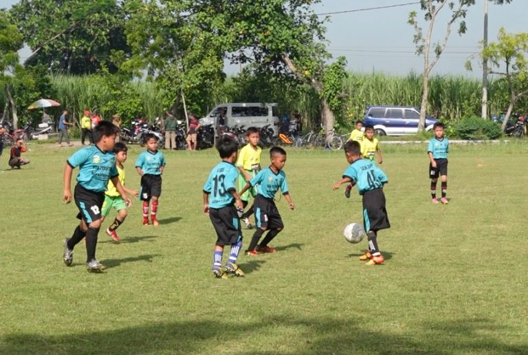 Asah Bakat Pemain, Forsgi Kab/Kota Kediri Gelar Sparring Partner